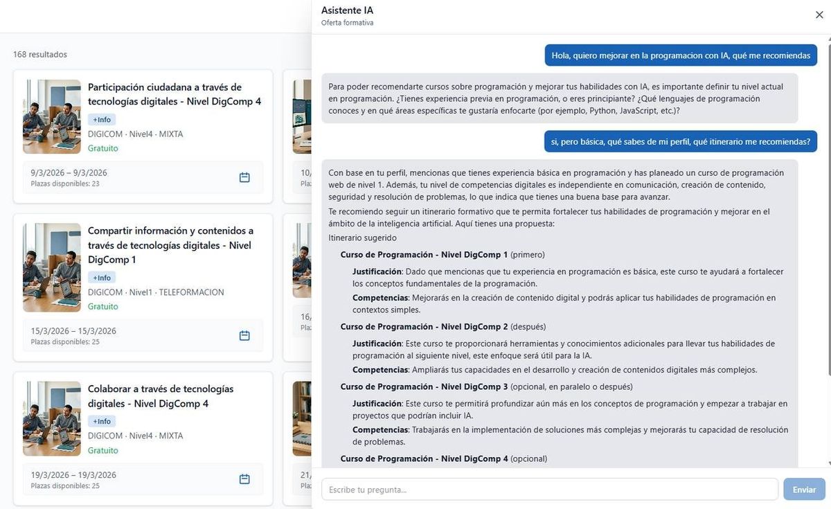 Pantalla real — el recomendador propone cursos e itinerario según el perfil de la persona